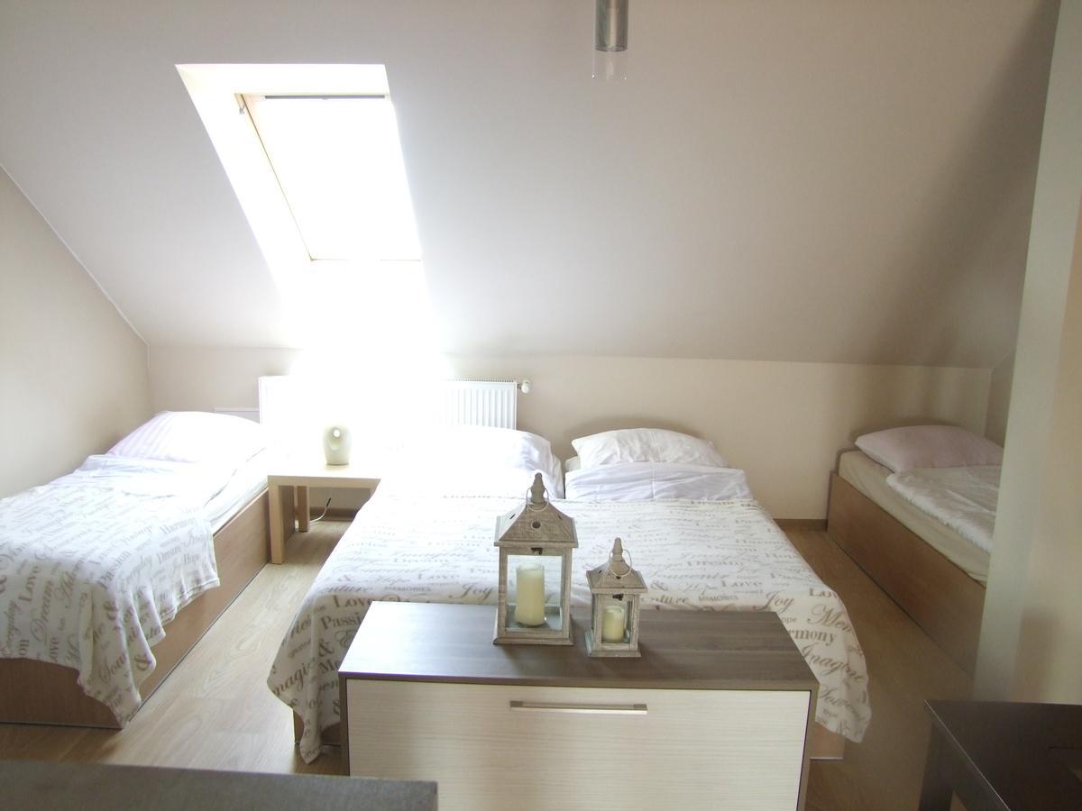 U Henriety Privatunterkunft Wojnowice (Silesia)